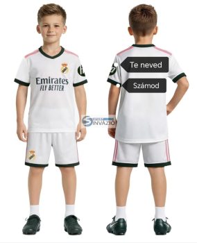  Saját névvel-számmal Új-2027-es Real Madrid Replika gyerek mez szett